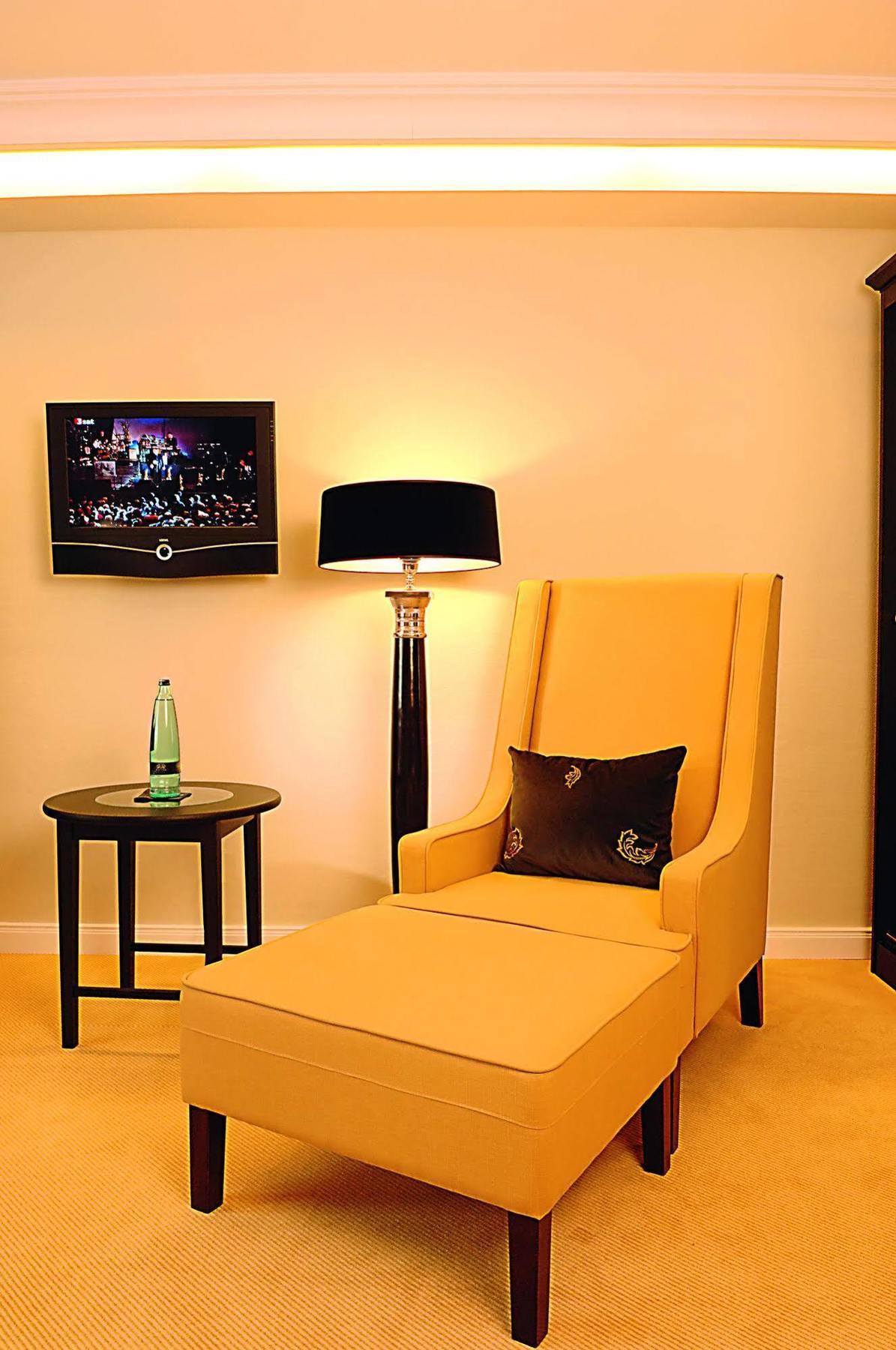 Business & 4* Hamburg-Harburg