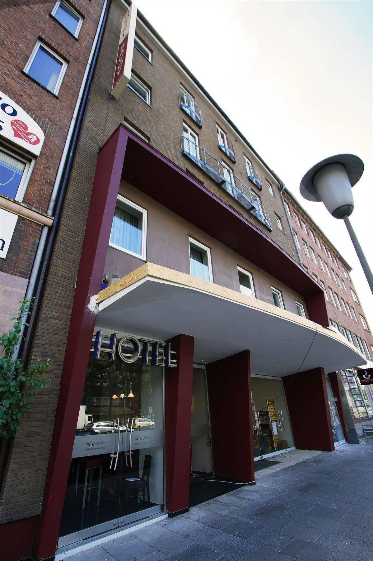 Savoy Hotel Hamburg-Harburg