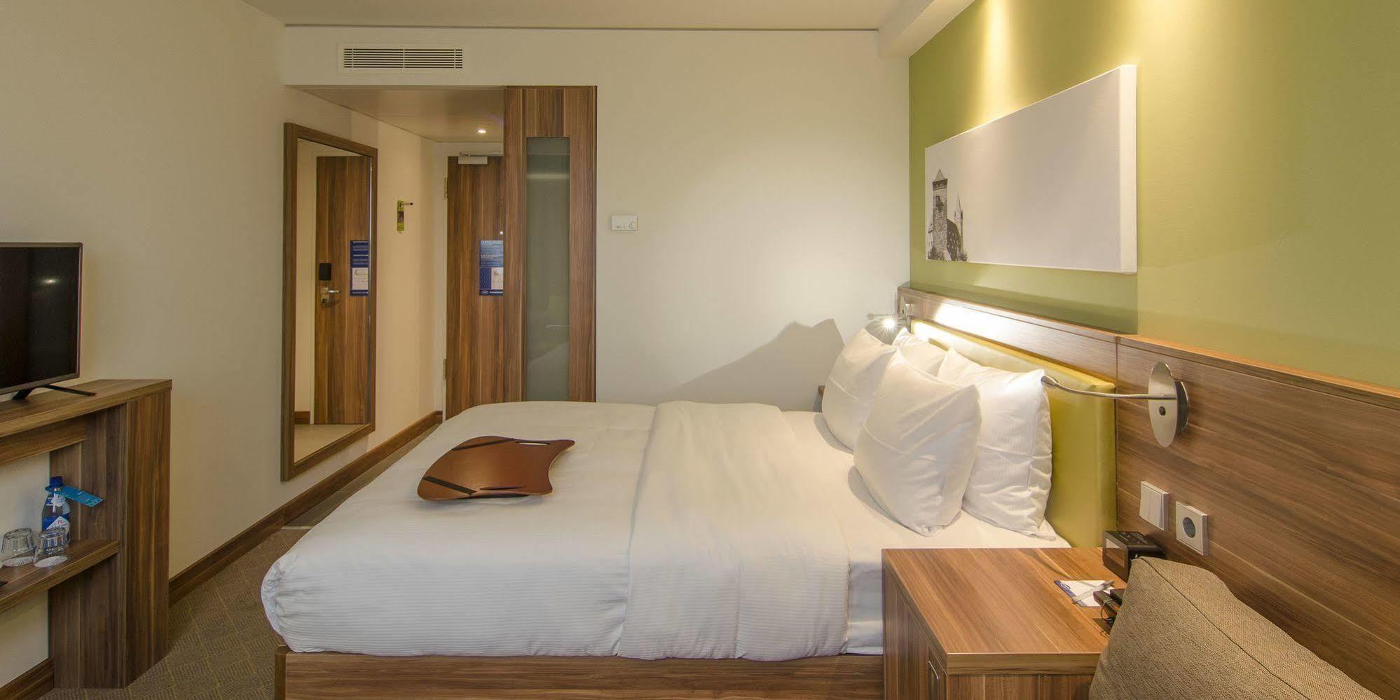 Hotel Hampton By Hilton Centre