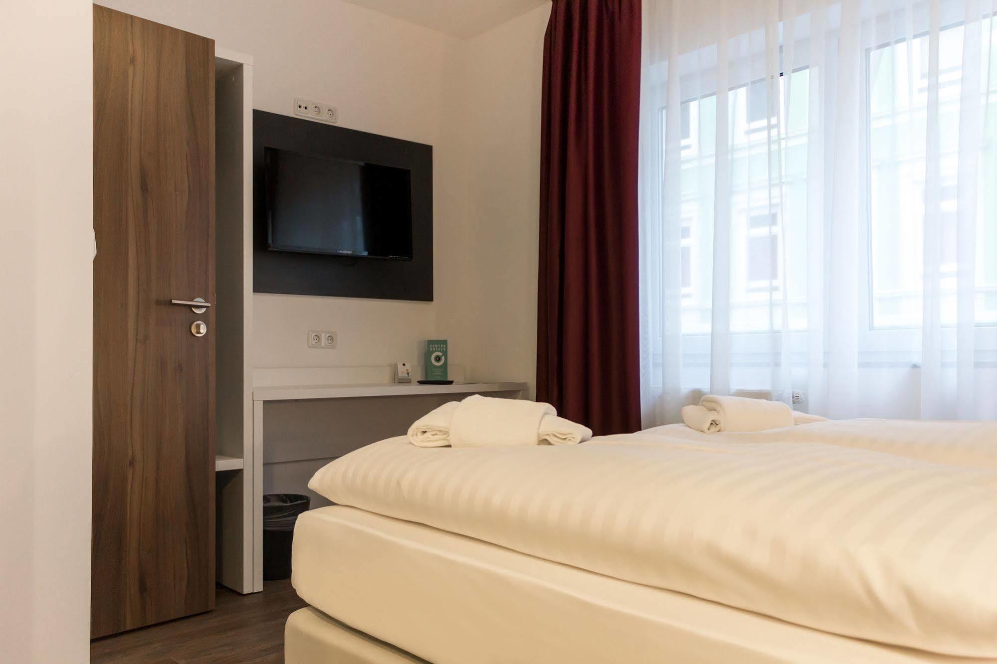 West 3* Hamburg