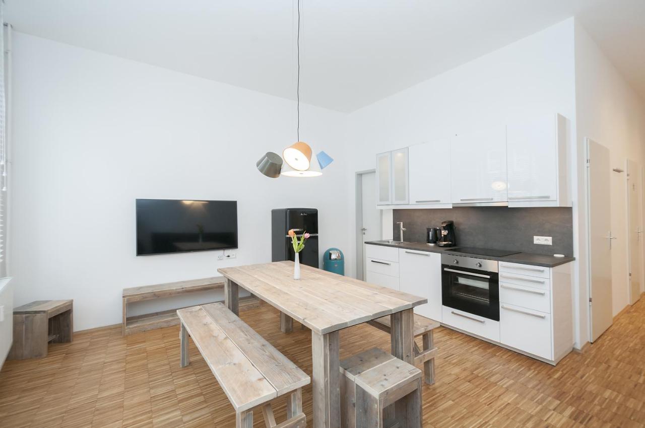 An Der Elbphilharmonie Contactless Check In Apartment *