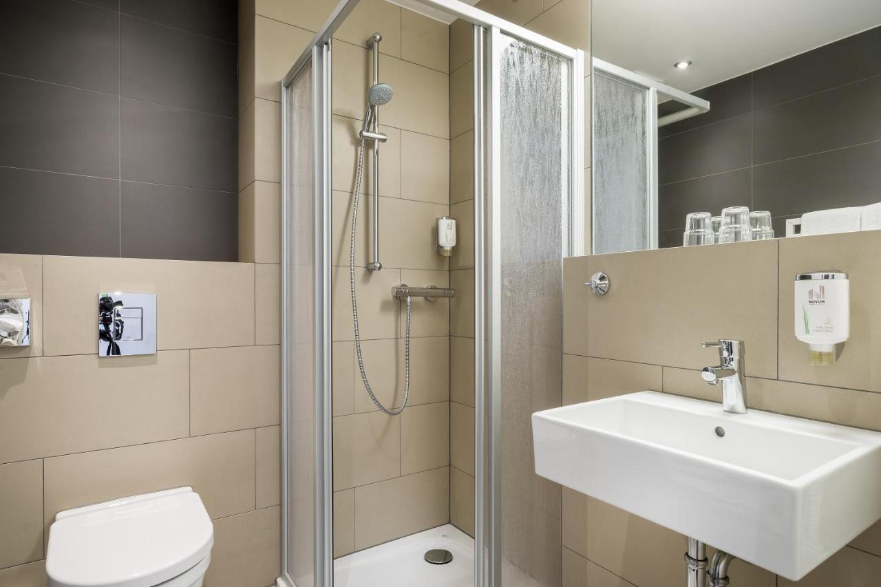 Aparthotel Signature East