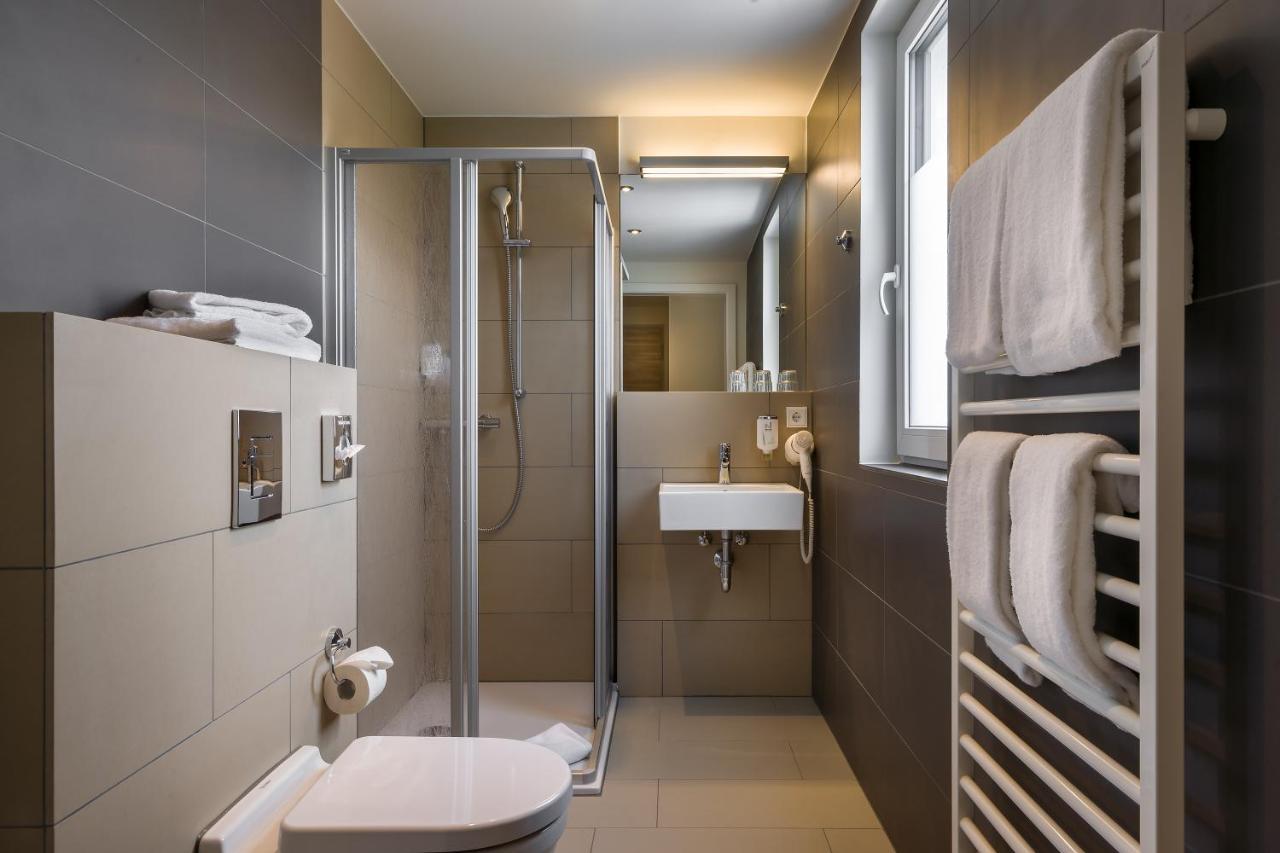 Aparthotel Signature East