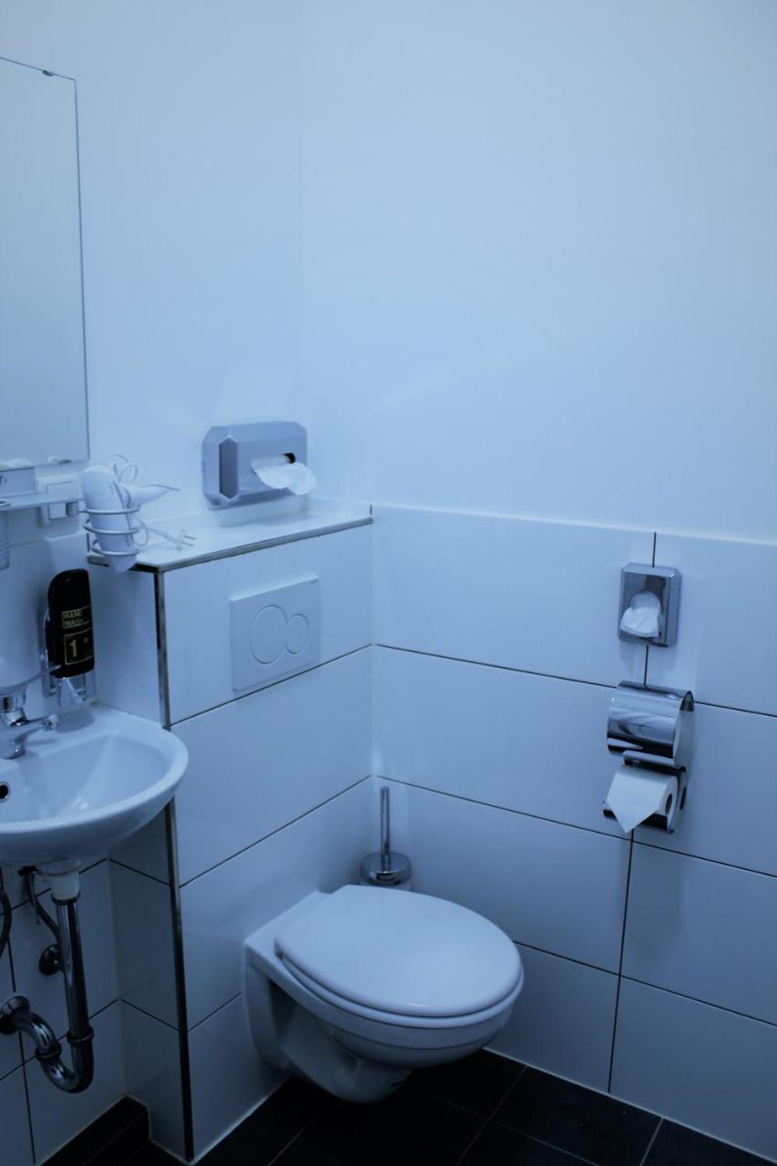 Hotel Pionier Wandsbek 2*