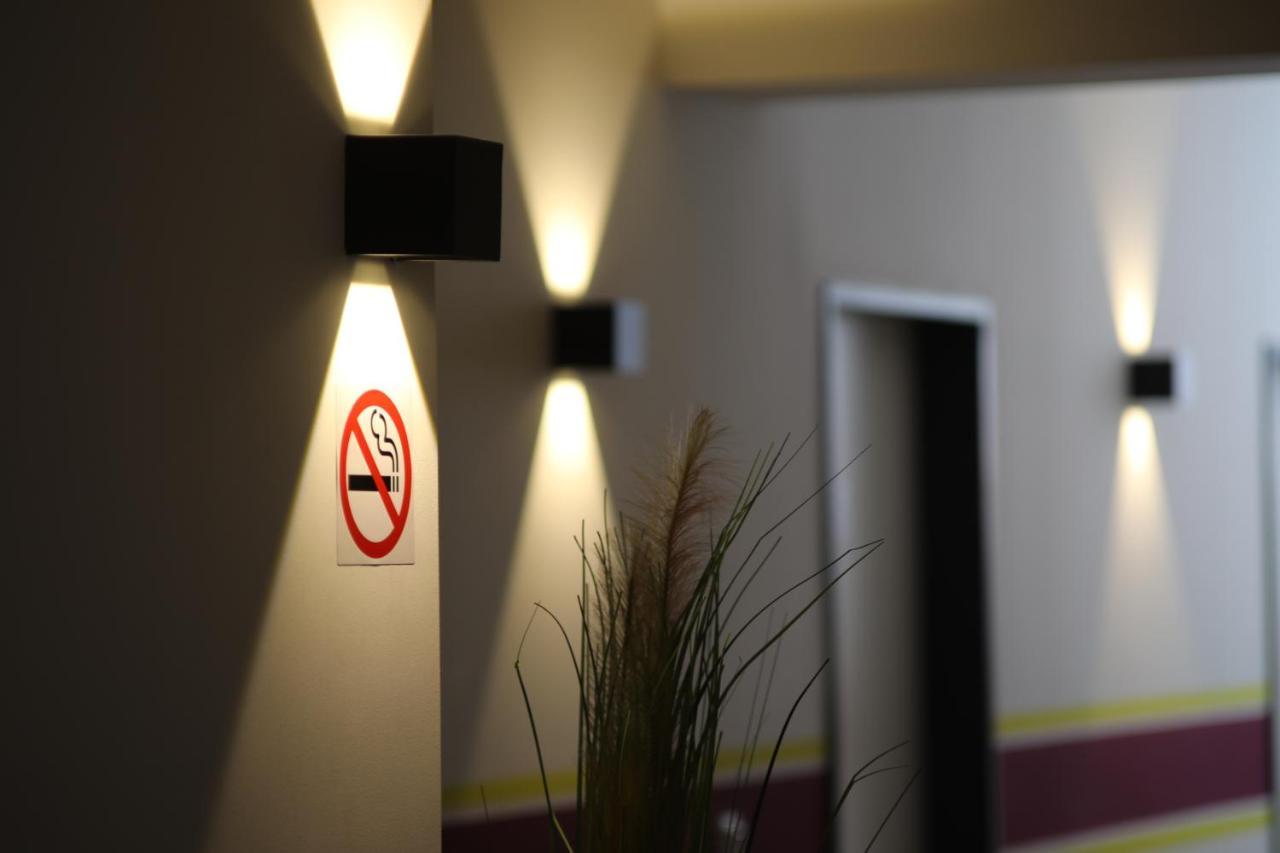 Hostel K&m