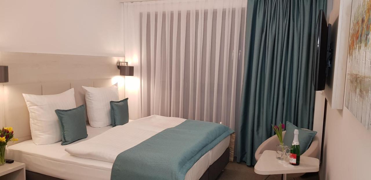 Hotel Apricot