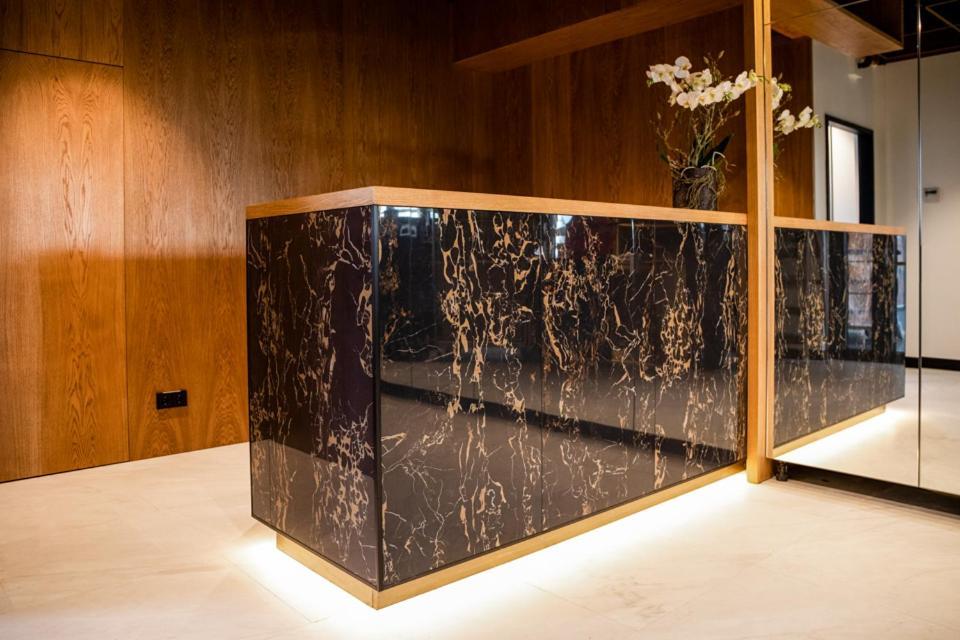 Ginn Elbspeicher Hotel 4*