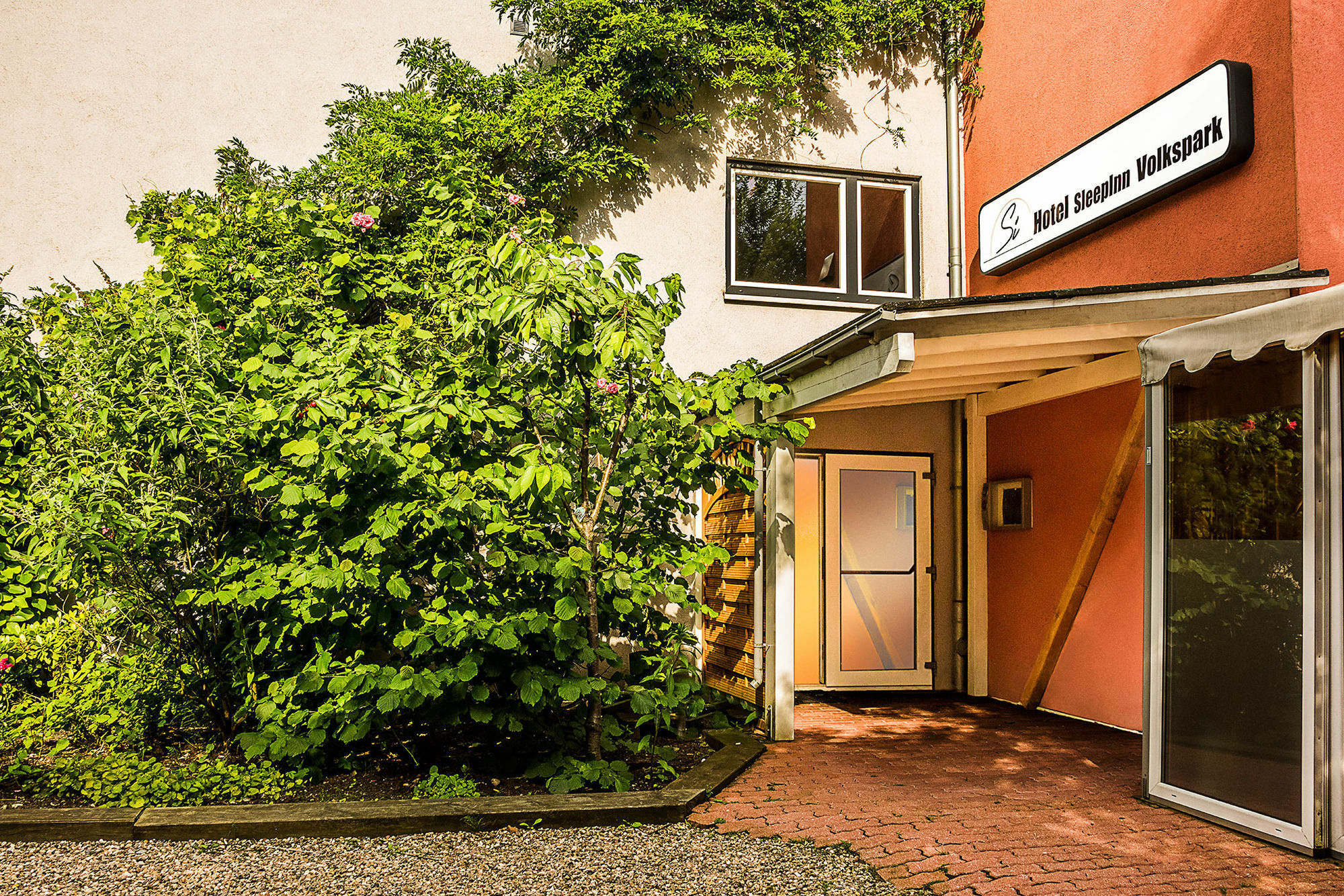 Sleepinn Volkspark Hotel 3*