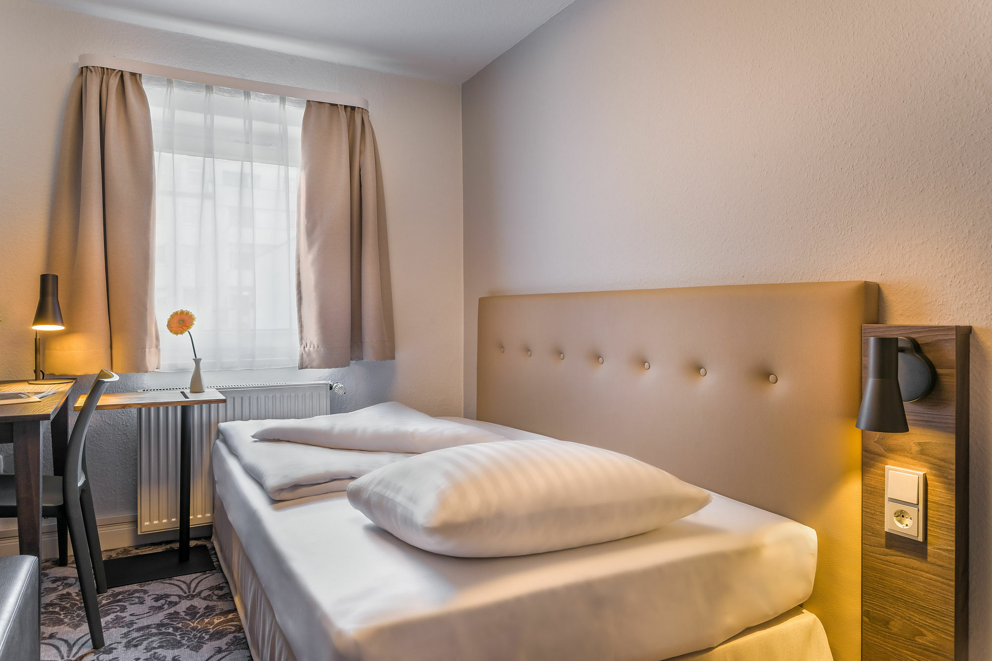 Hotel Signature Astoria