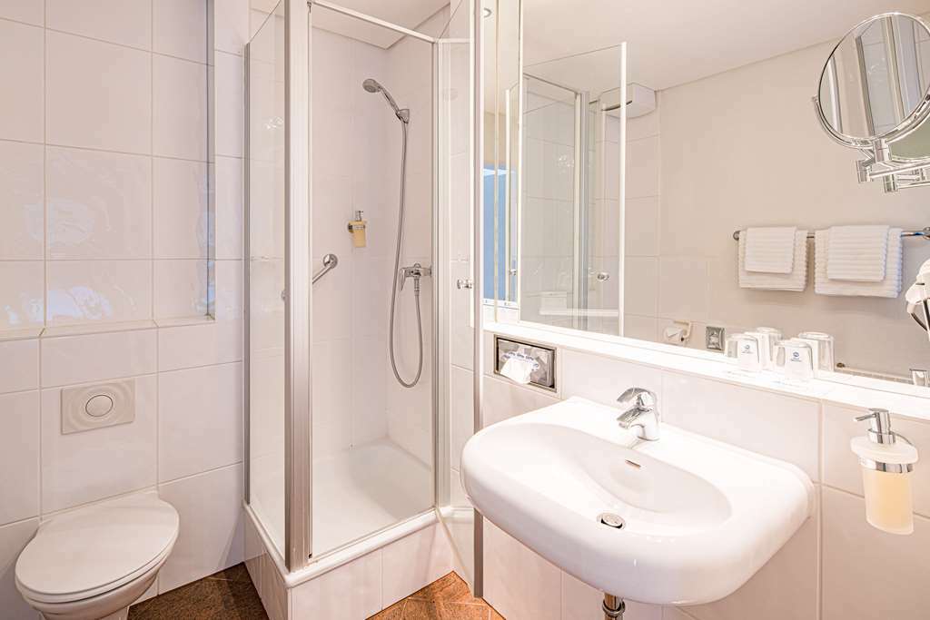 Hotel Western Raphael Altona 3*