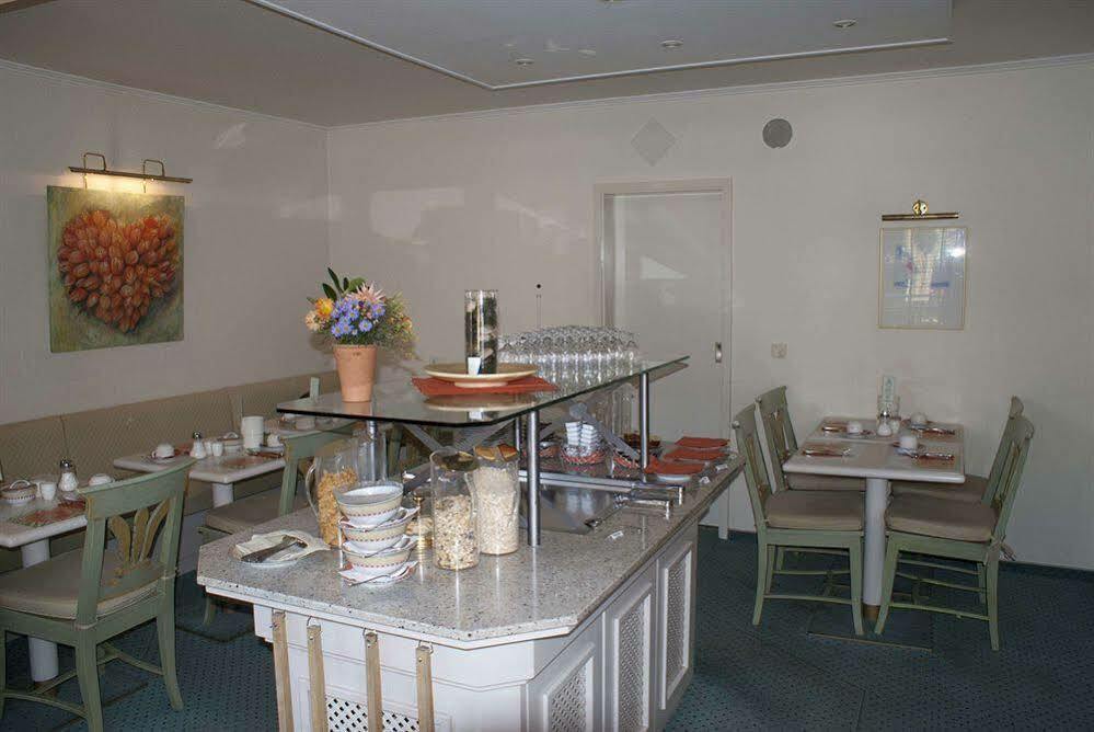 Entree Gross Borstel Garni Hamburg-Harburg