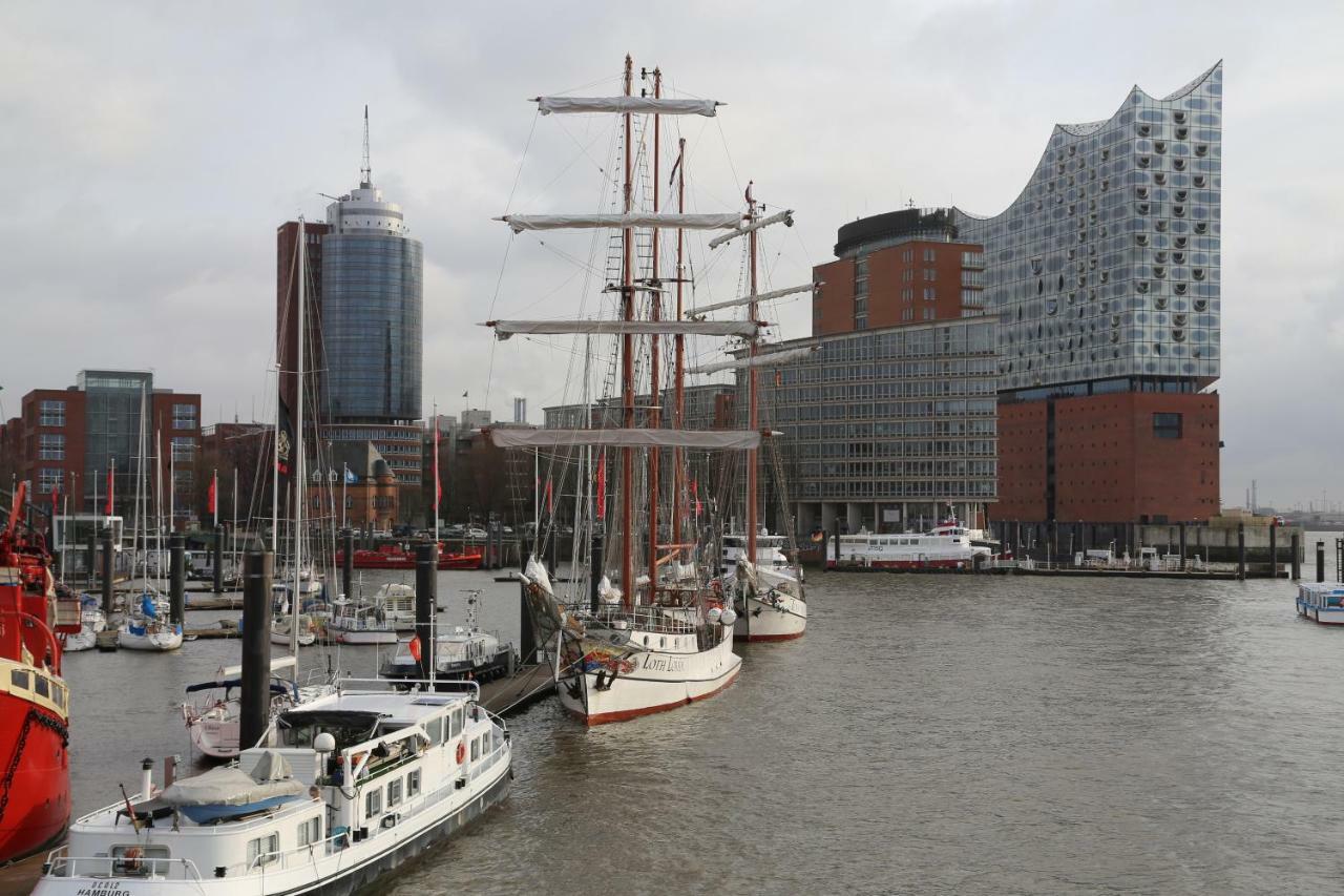 Segelschiff Loth Lorien 3*