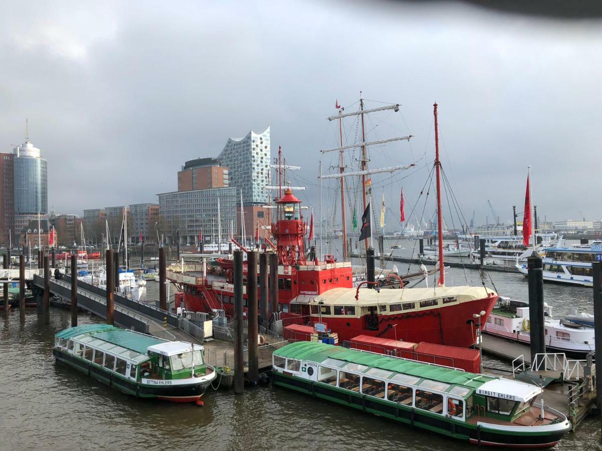 Botel Segelschiff Loth Lorien 3*