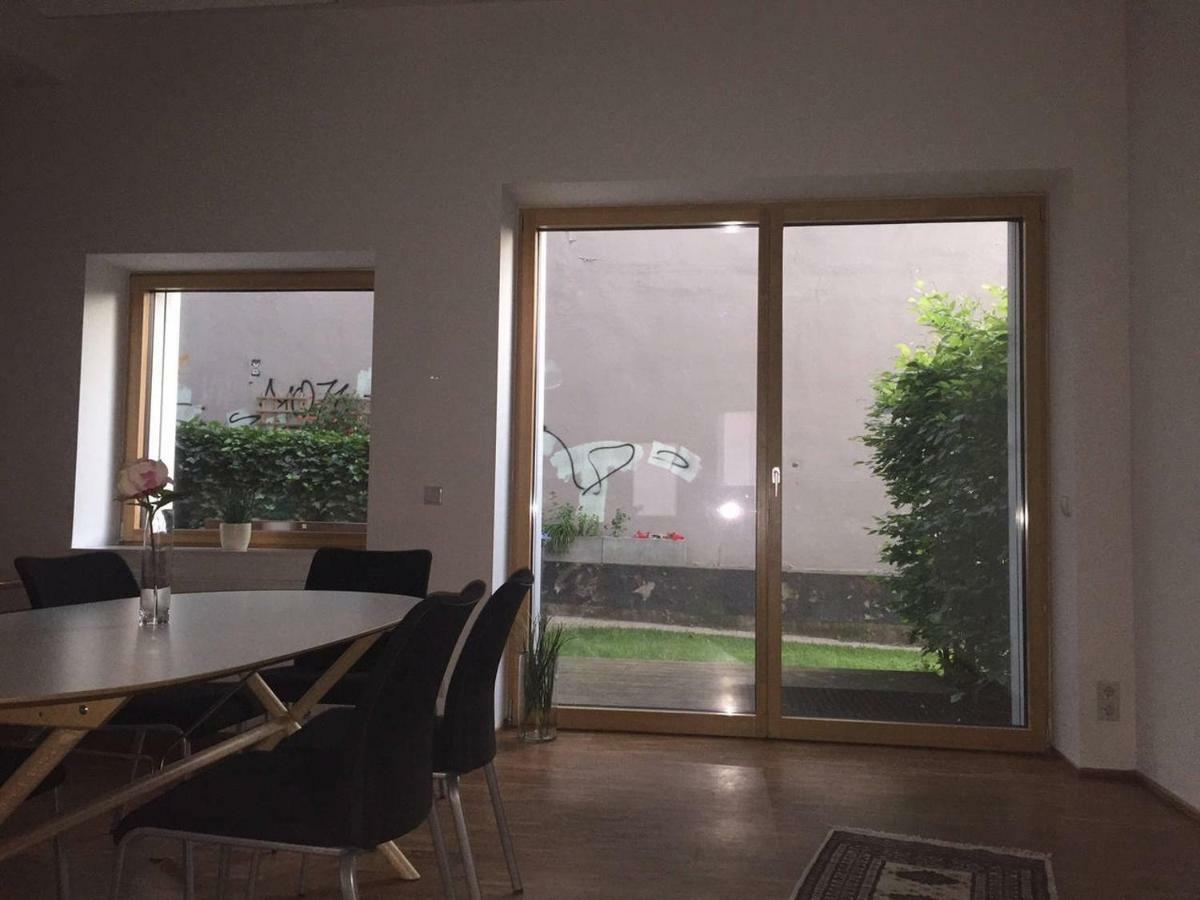 Apartment Sehr Schöne, Große Im Reiherstiegviertel Hamburg