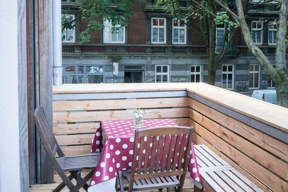 Sehr Schöne, Große Im Reiherstiegviertel *
