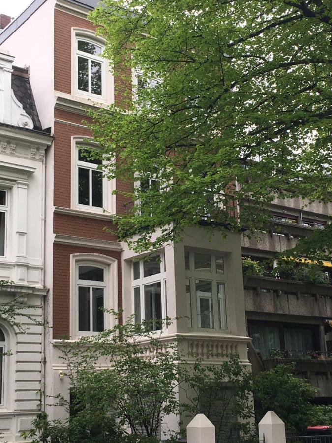 Privatunterkunft Jugendstilwohnung In The Heart Of