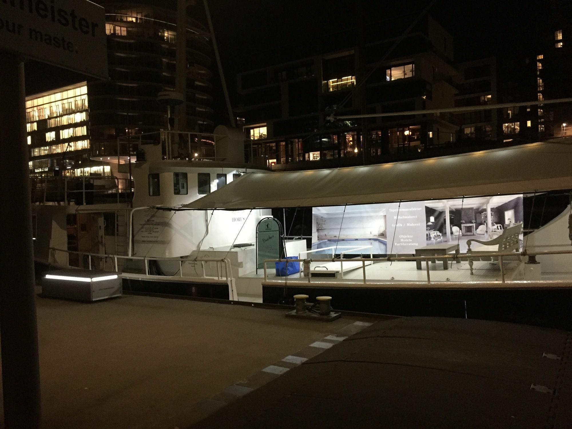 Horus Hausboot Apartment *