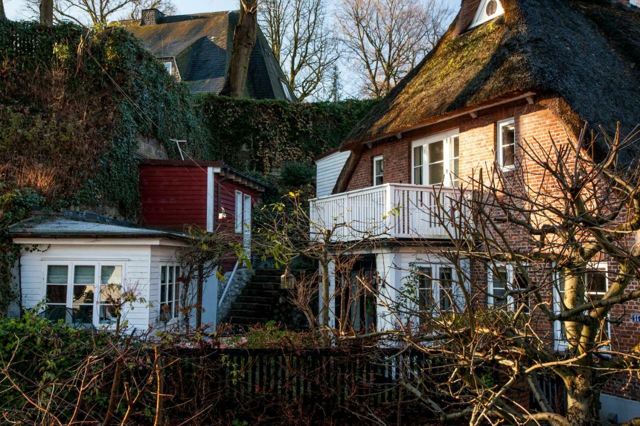 Fischerhaus Am Blankeneser Elbhang *