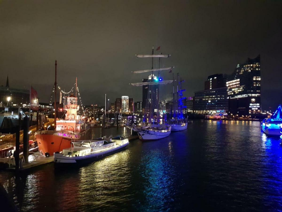 Segelschiff J.r. Tolkien 3* Hamburg