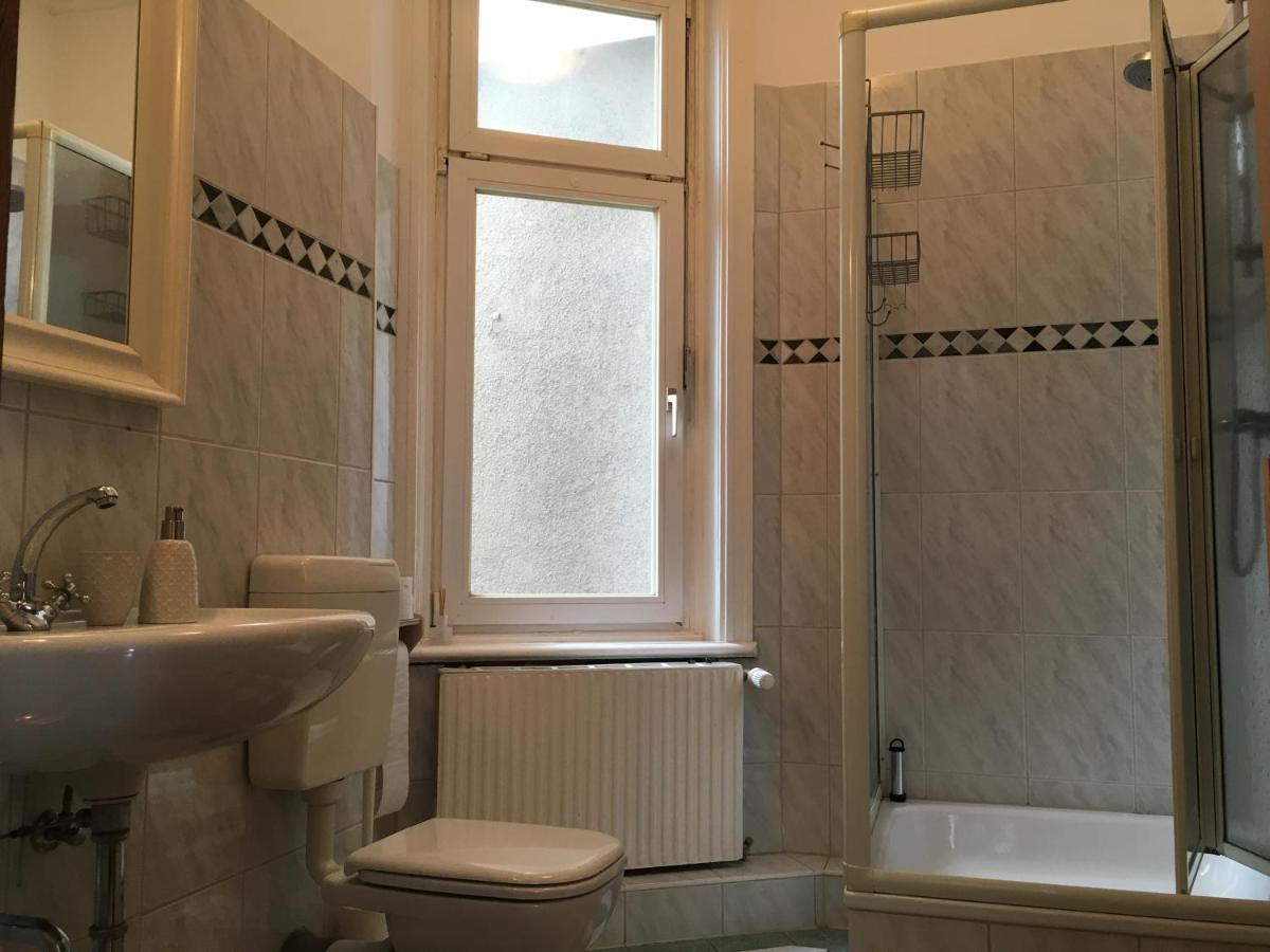 Privatunterkunft Jugendstilwohnung In The Heart Of Hamburg