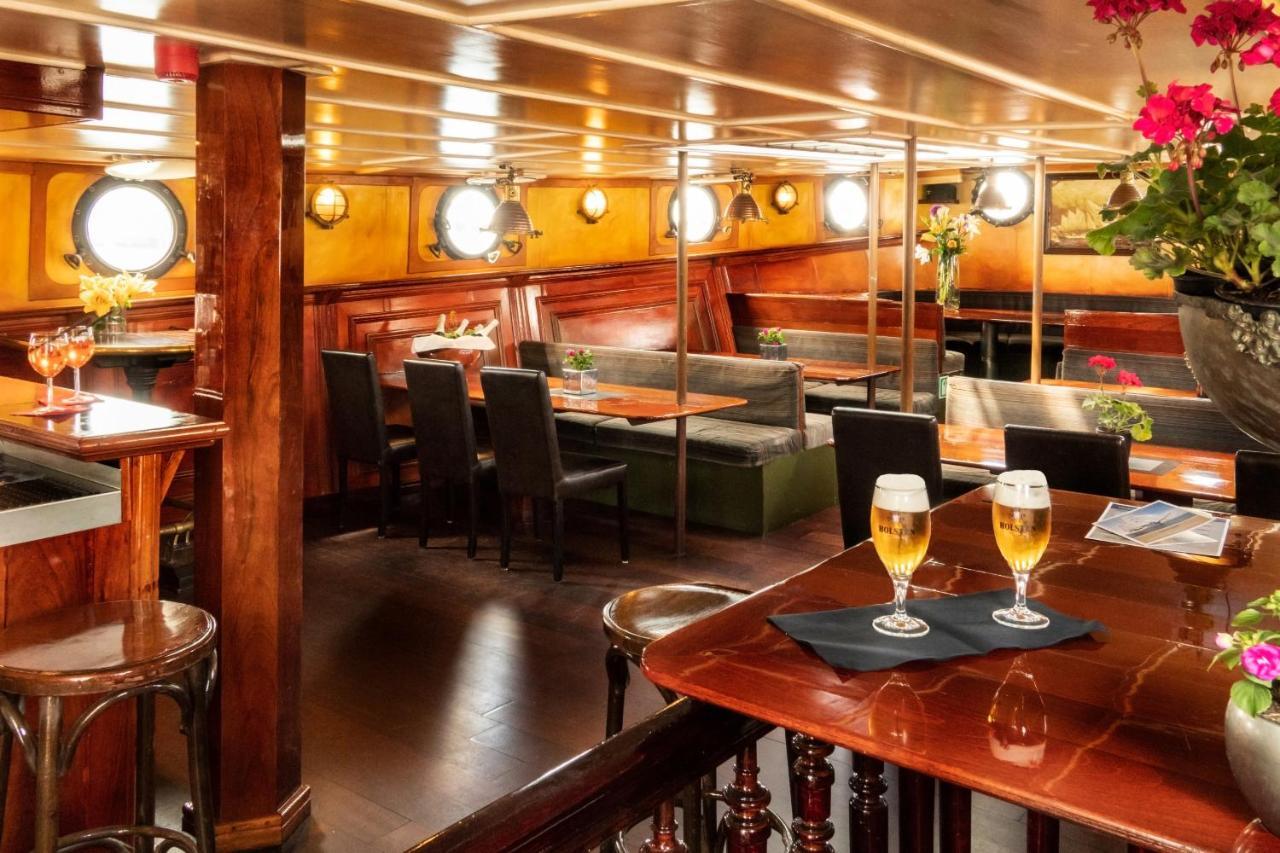 Botel Segelschiff Loth Lorien