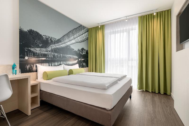 Super 8 By Wyndham Mitte Hotel Hamburg