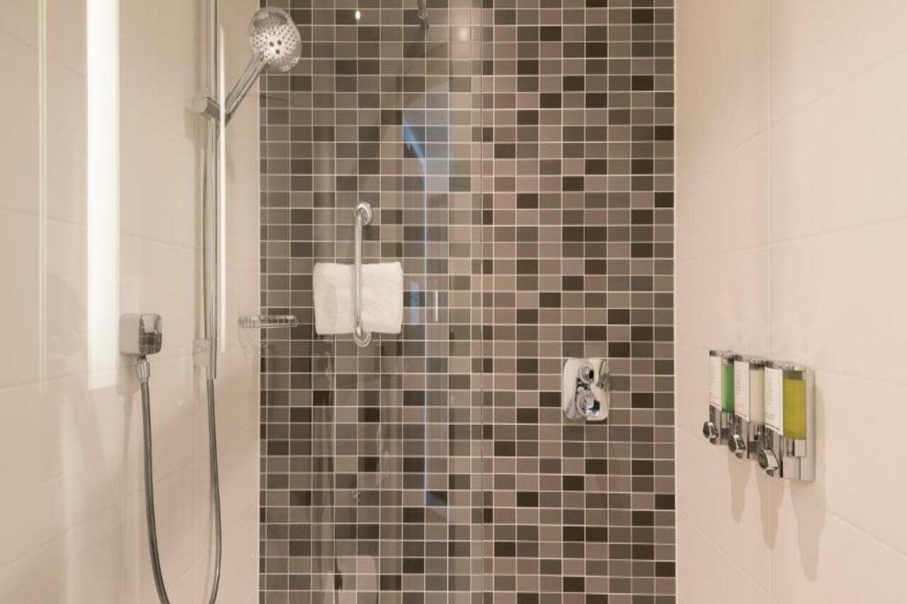 Hampton By Hilton Centre Hotel Hamburg-Harburg