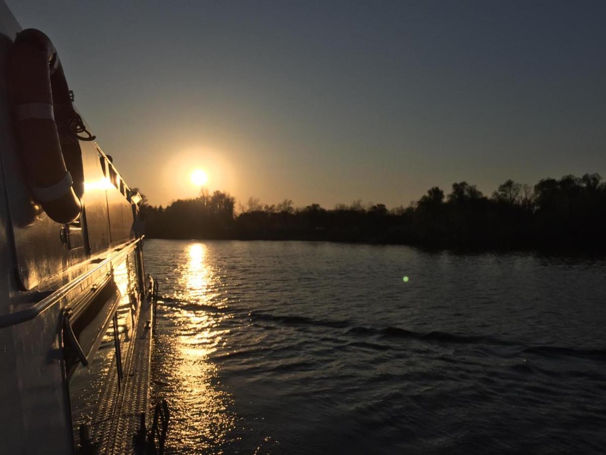 Botel Sutje