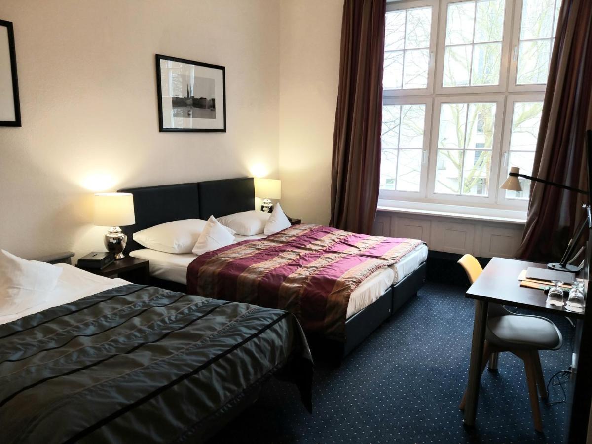 Wagner Im Dammtorpalais Hotel