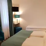 Hotel Budapester Hof