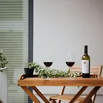 Exklusiv, Zentral, Terrasse: 2-Zi-App. Bis 4 Pers