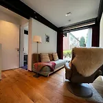 Neues Exclusives 2 Schlafzimmer Apartment Hamburg