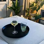 Lovely City Apartment With Balcony, Central