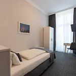 Hotel Commodore