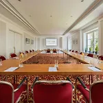 Courtyard By Marriott Hamburg Airport