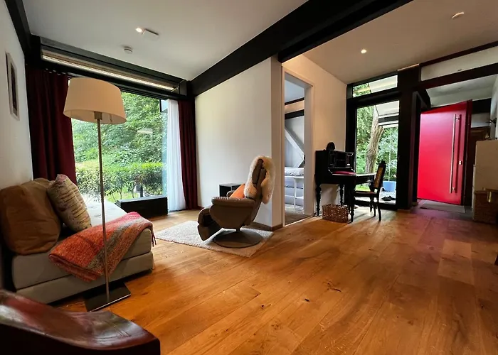 Neues Exclusives 2 Schlafzimmer Apartment Hamburg