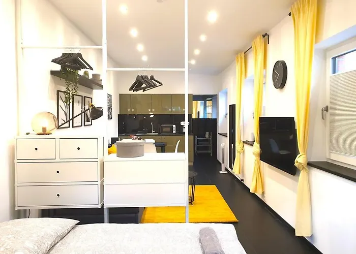 Cosy Studio With Private Parking