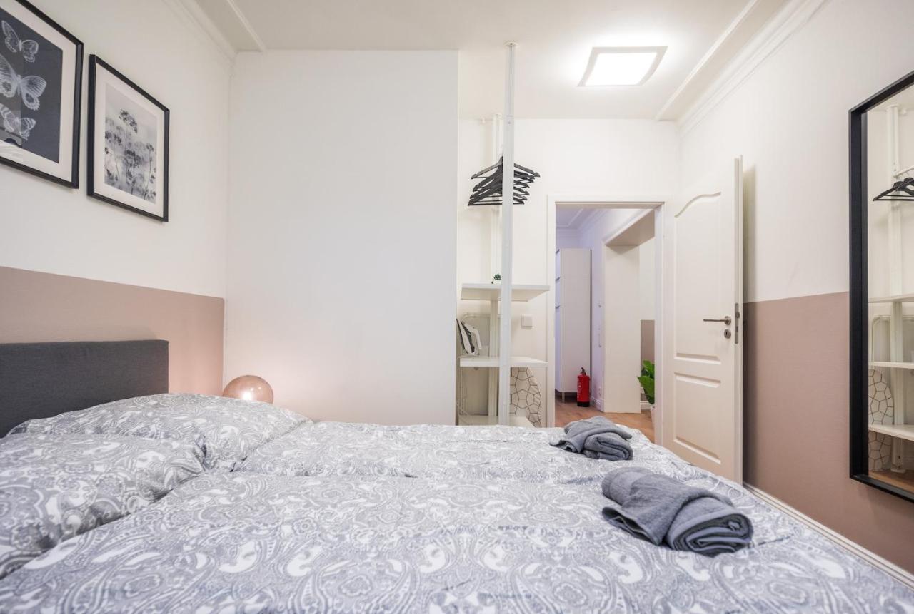 Stylish & Cosy Next To The U-bahn Apartment Hamburg