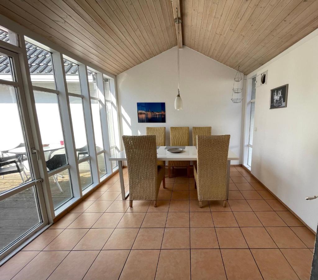 Familienfreundliches Einzelhaus Mit 5 Schlafzimmern Am Stadtwald Ferienhaus *
