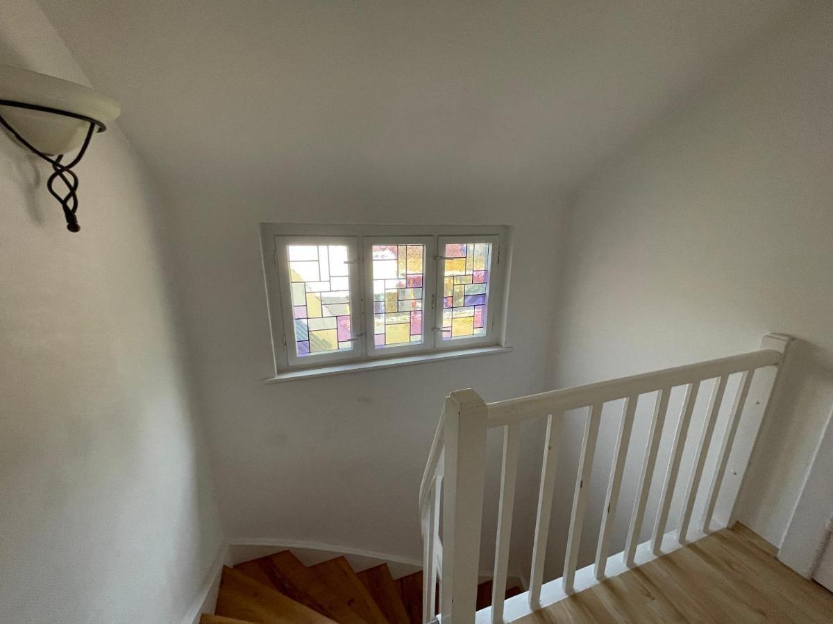 Familienfreundliches Einzelhaus Mit 5 Schlafzimmern Am Stadtwald *