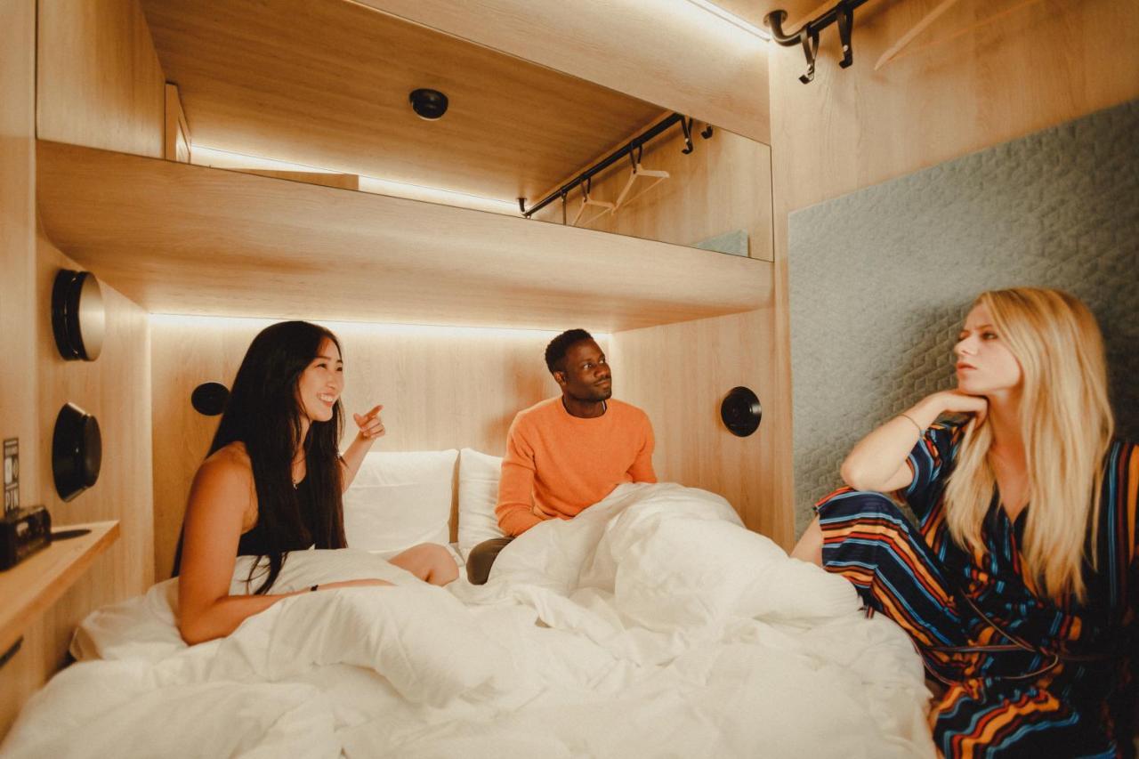 Capsulehotel Cab20