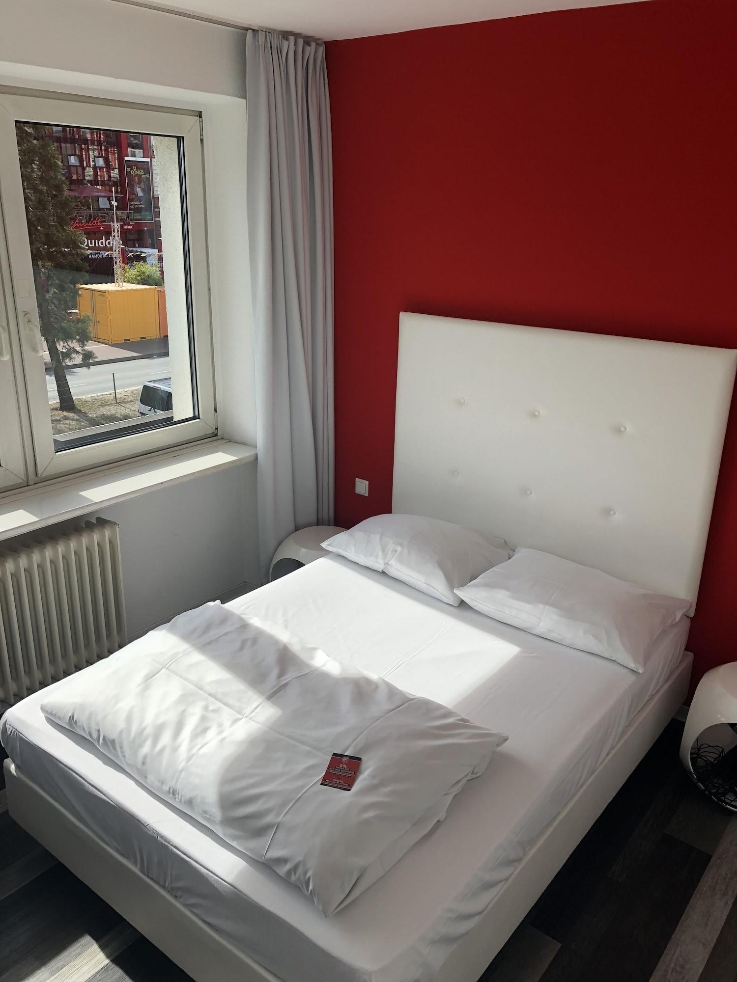 Cityhotel Monopol Hotel 3*