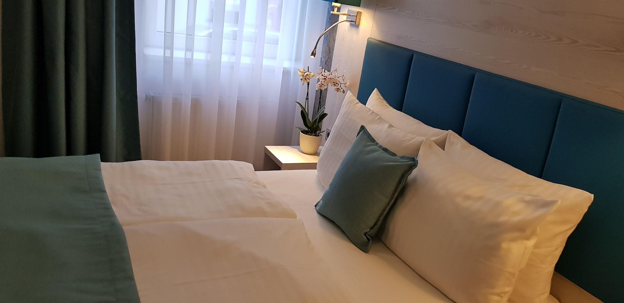 Hotel Budapester Hof 2*