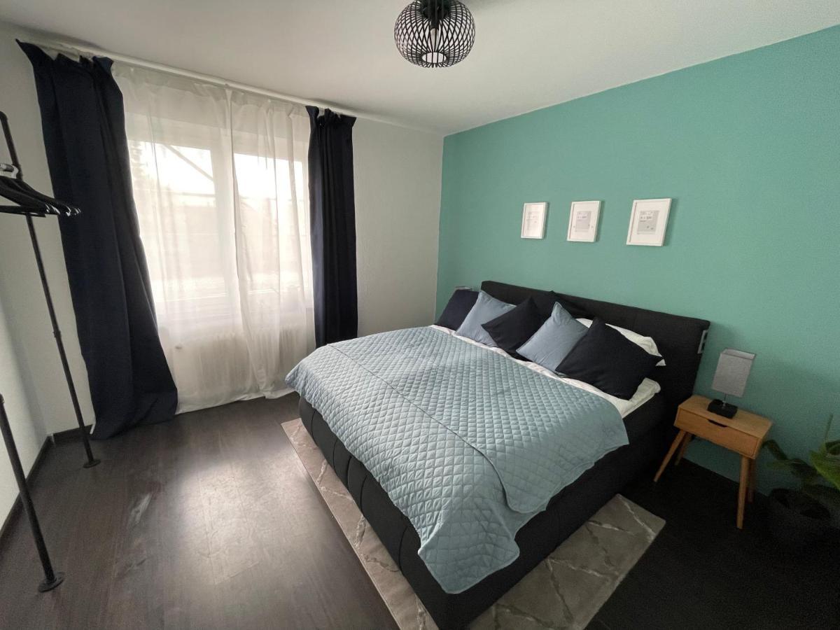 Airport Fuer 4 - Smart Tv - Kueche - Echarger Apartment
