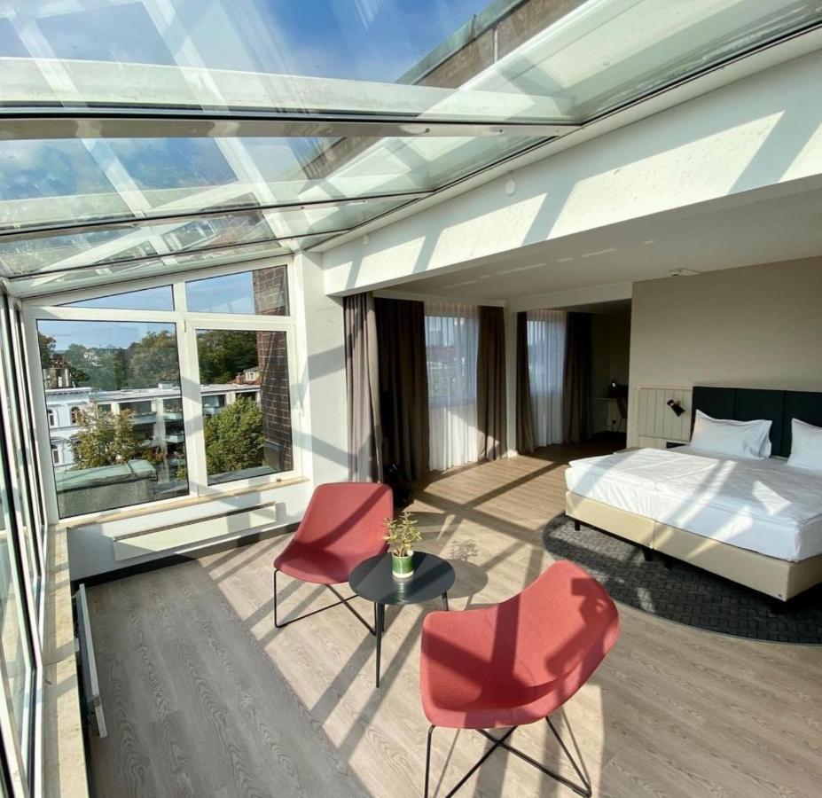 Crowne Plaza Hamburg-city Alster By Ihg Hotel 4*