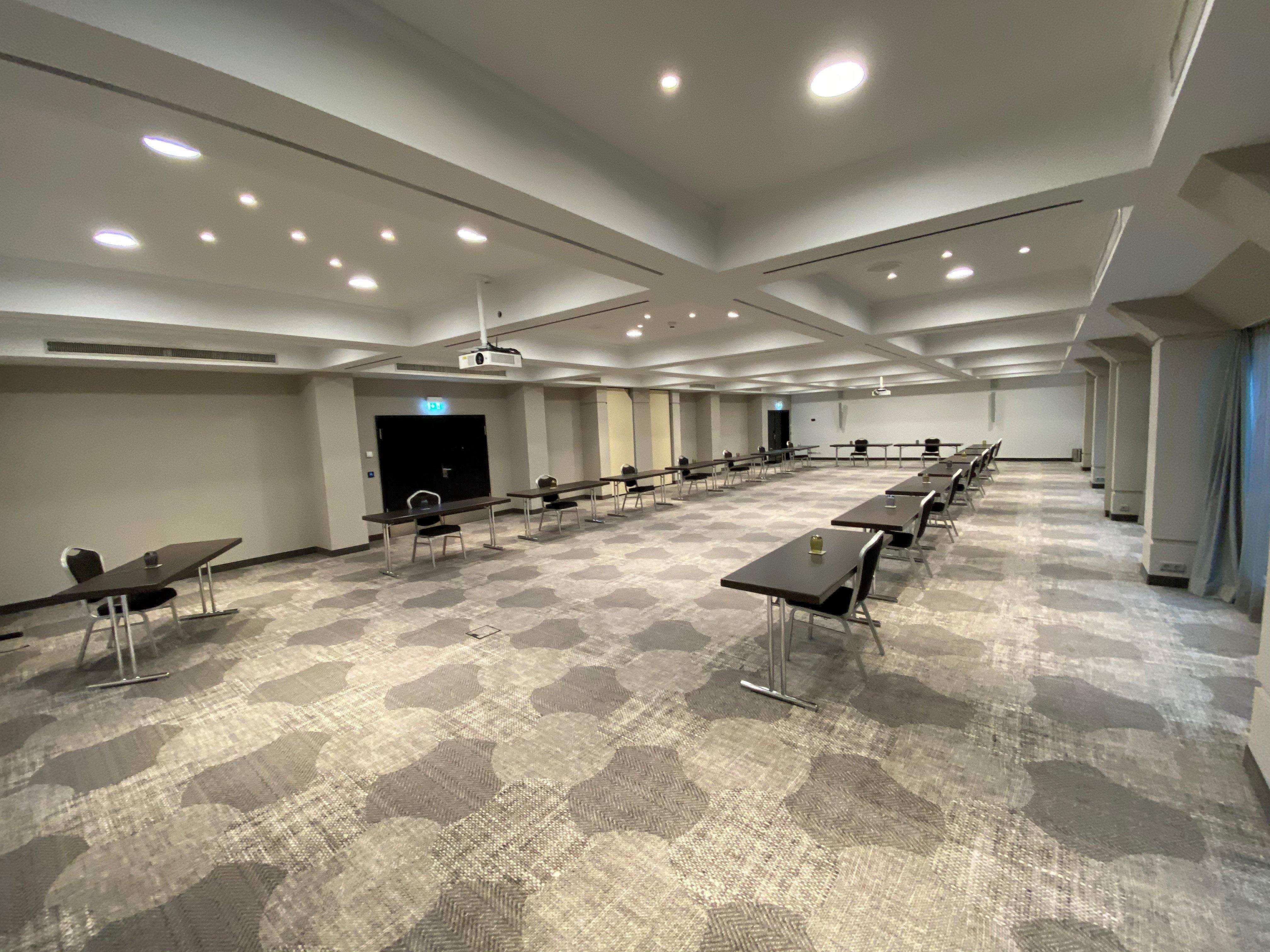 Crowne Plaza Hamburg-city Alster By Ihg Hamburg