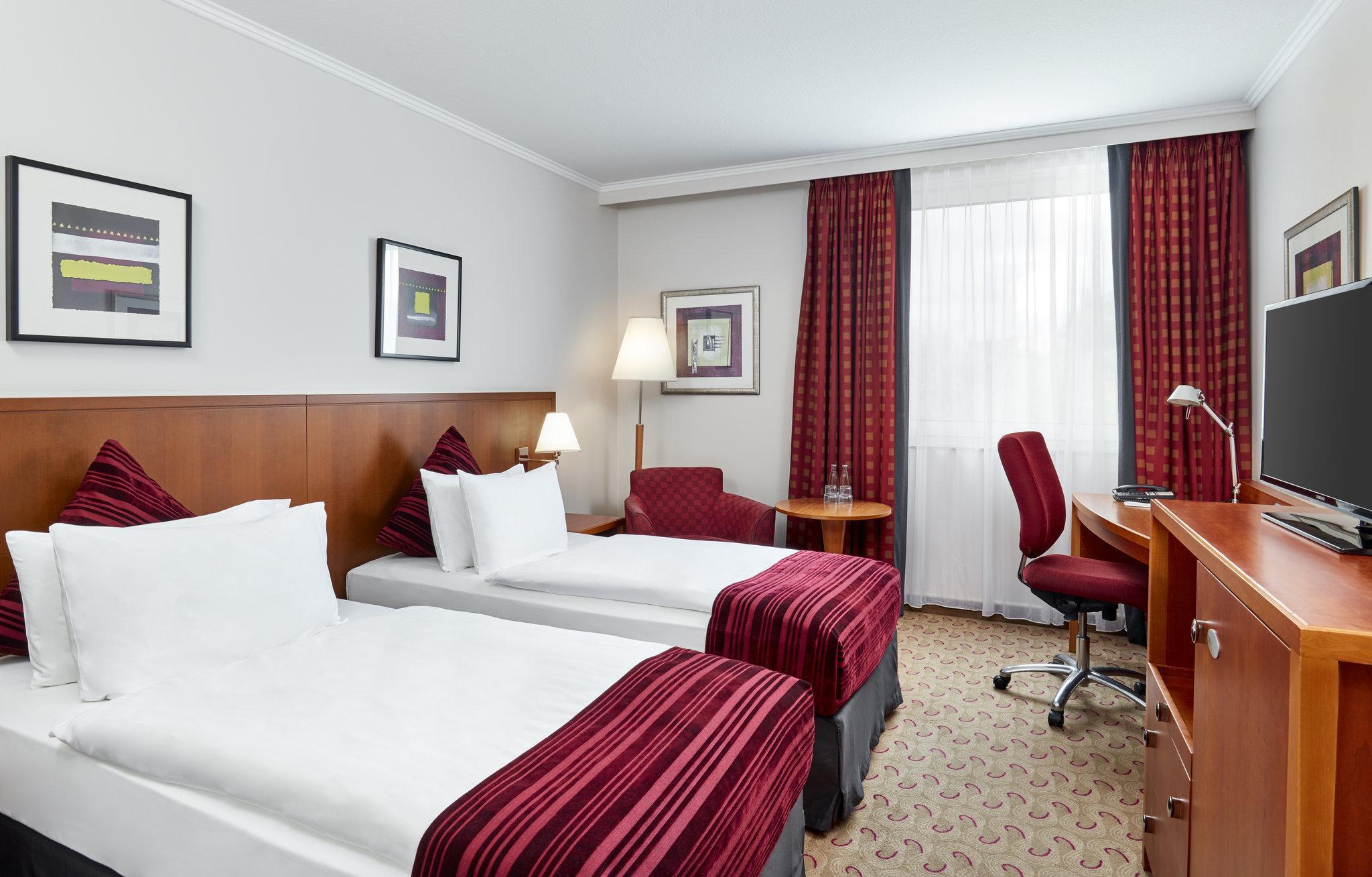 Crowne Plaza Hamburg-city Alster By Ihg Hotel Hamburg
