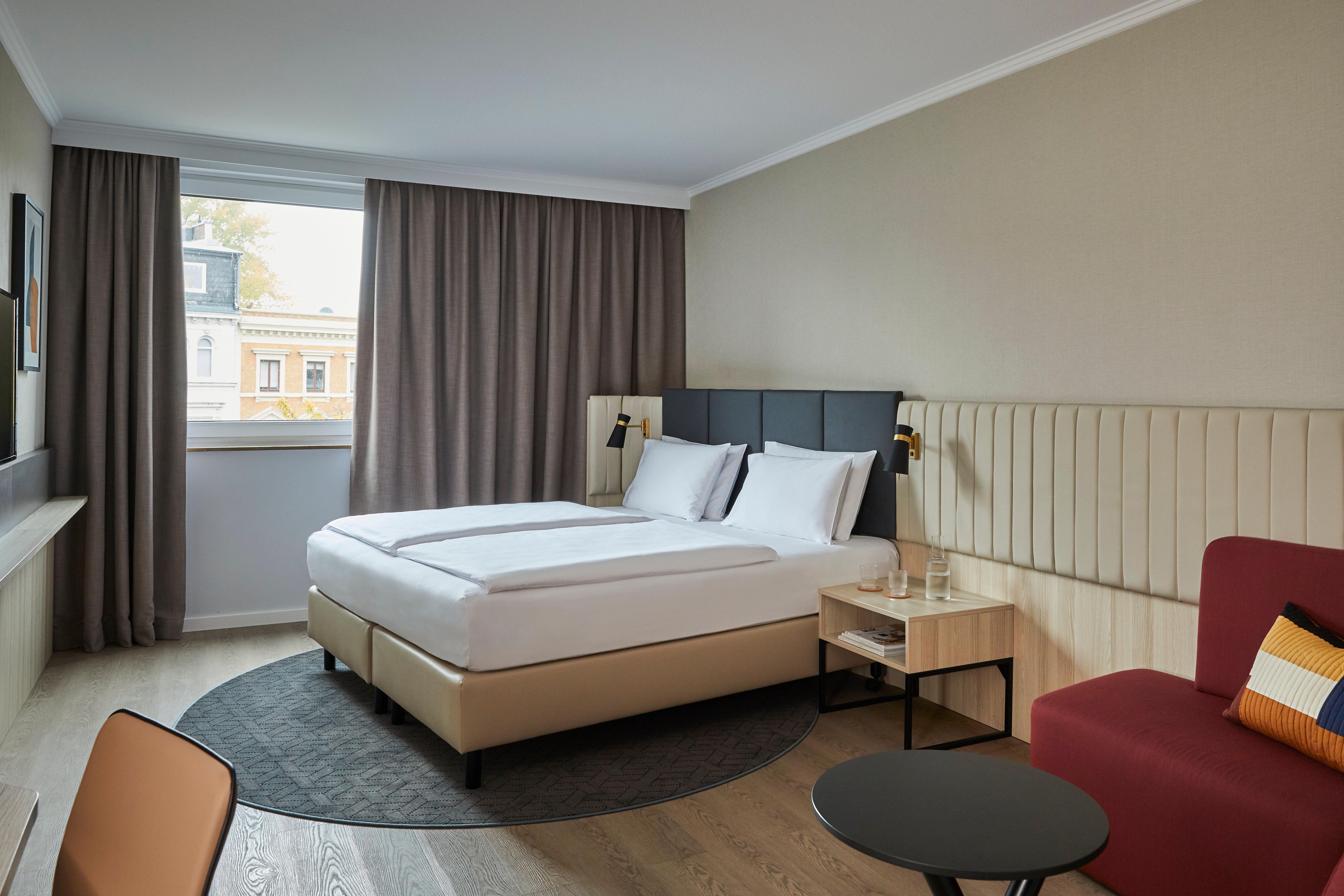 Crowne Plaza Hamburg-city Alster By Ihg Hotel