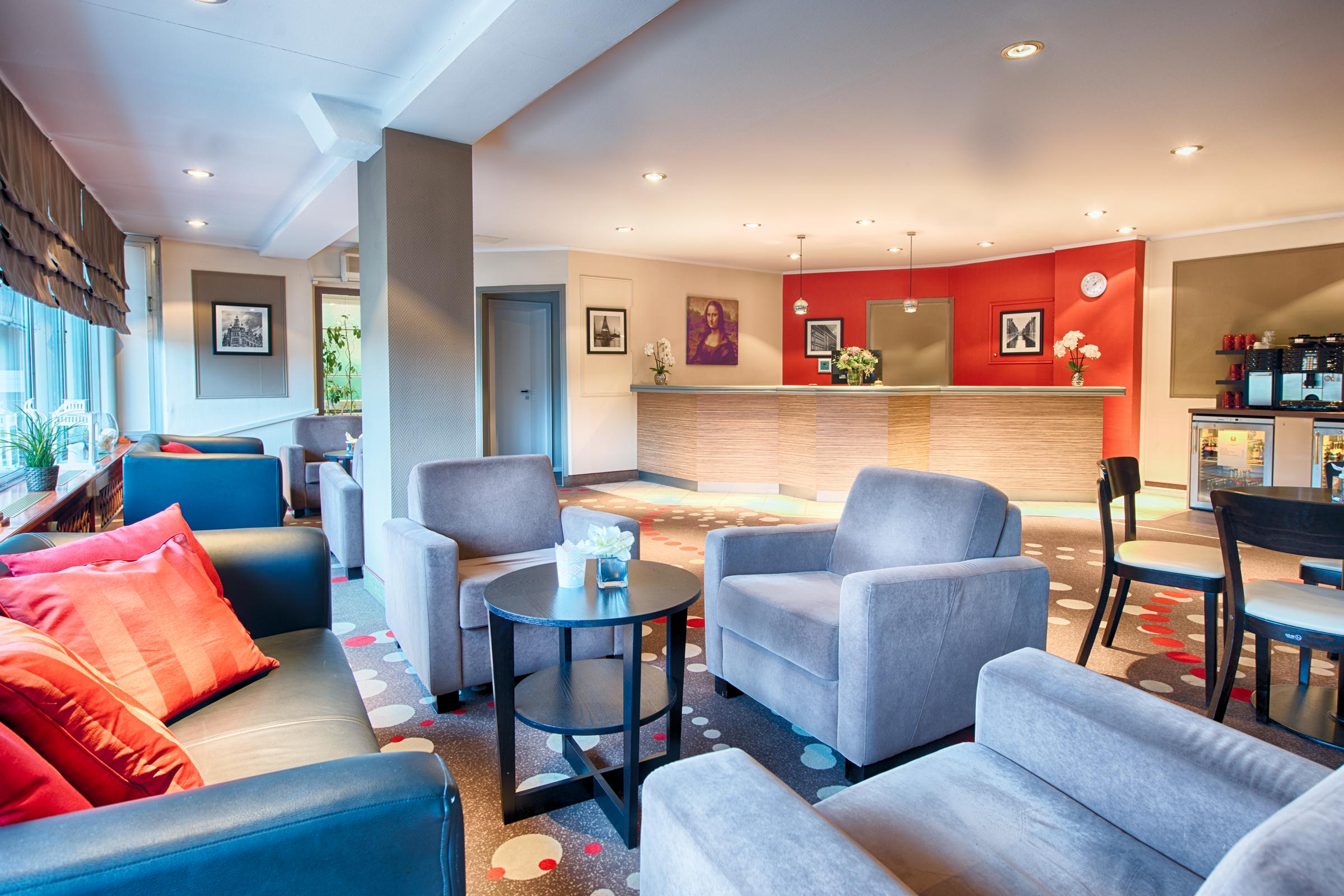 Hotel Leonardo Airport 3*