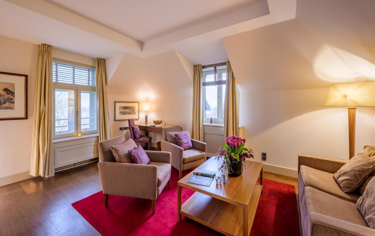 Hotel Das Elbcottage - Remise am Süllberg - Boarding House *